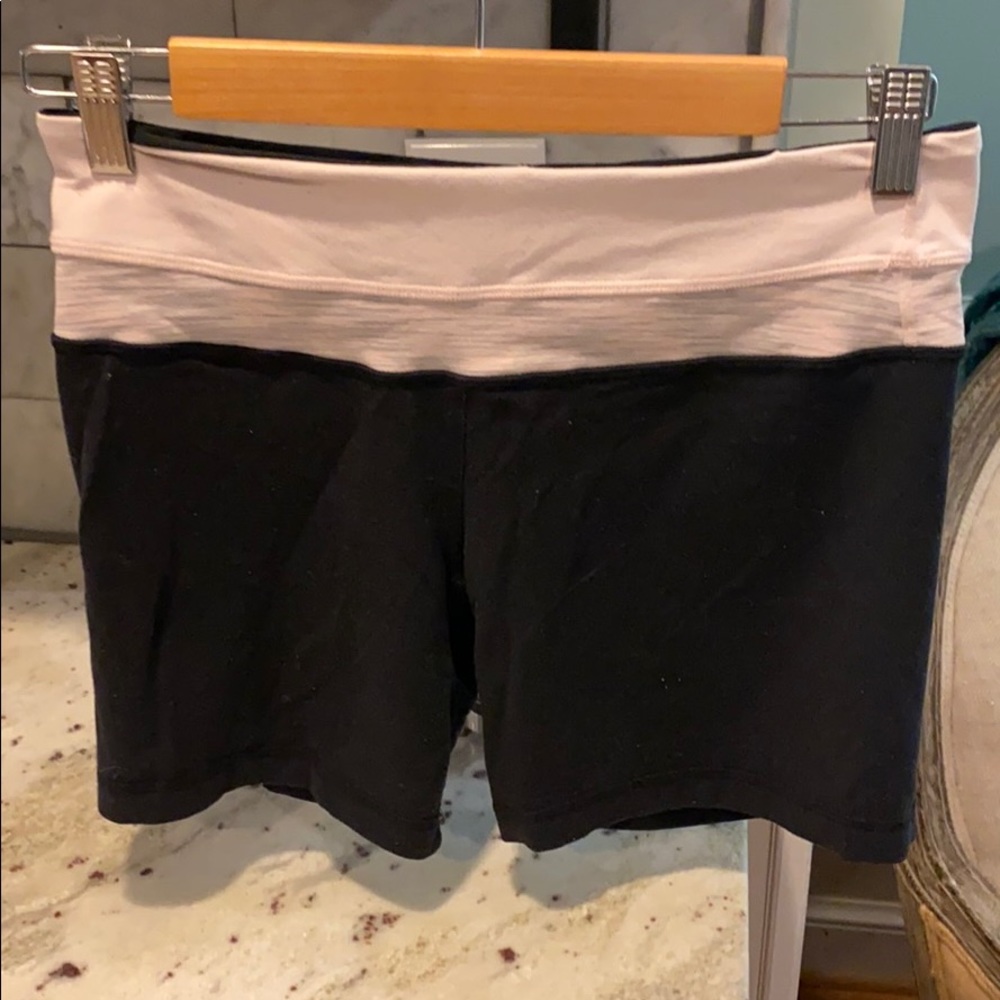 Reversible lululemon groove shorts
